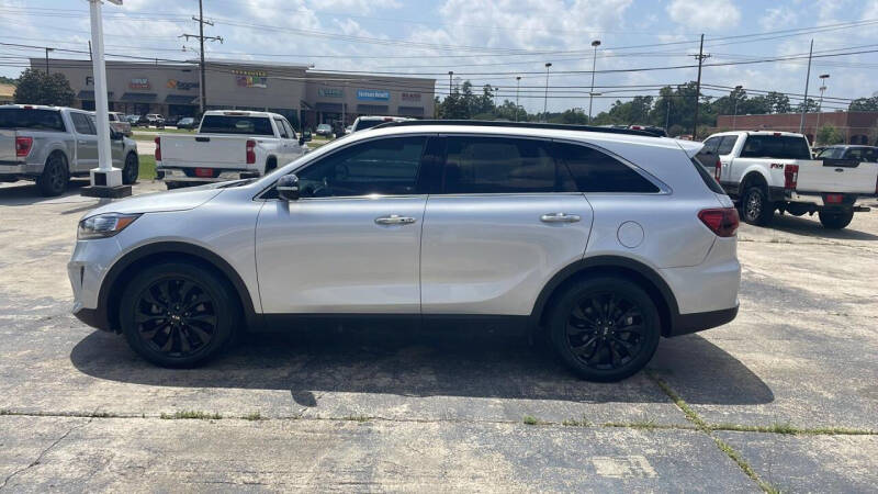 Used 2020 Kia Sorento S with VIN 5XYPG4A51LG694661 for sale in Natchez, MS