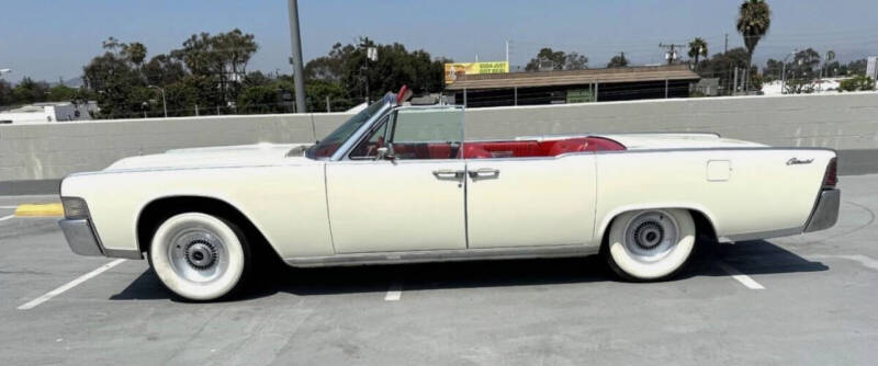 1965 Lincoln Continental