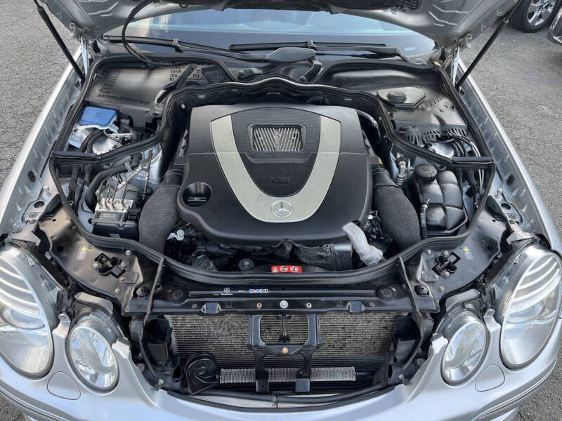 2008 Mercedes-Benz E-Class E 550 4MATIC