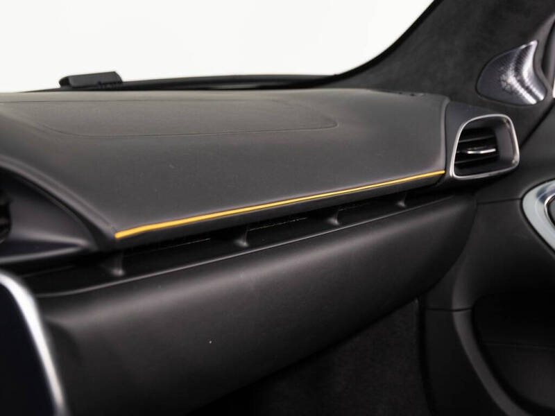 2025 McLaren Artura Spider