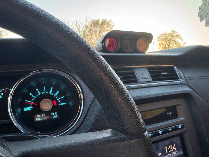 2011 Ford Mustang V6 Premium