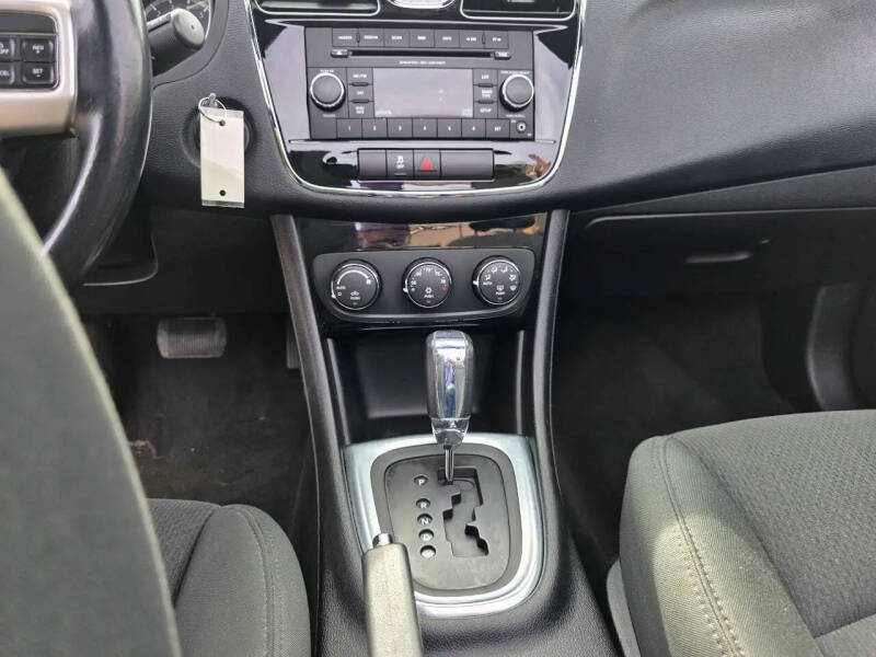 2012 Chrysler 200 Touring