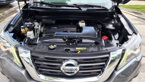 2018 Nissan Pathfinder SV