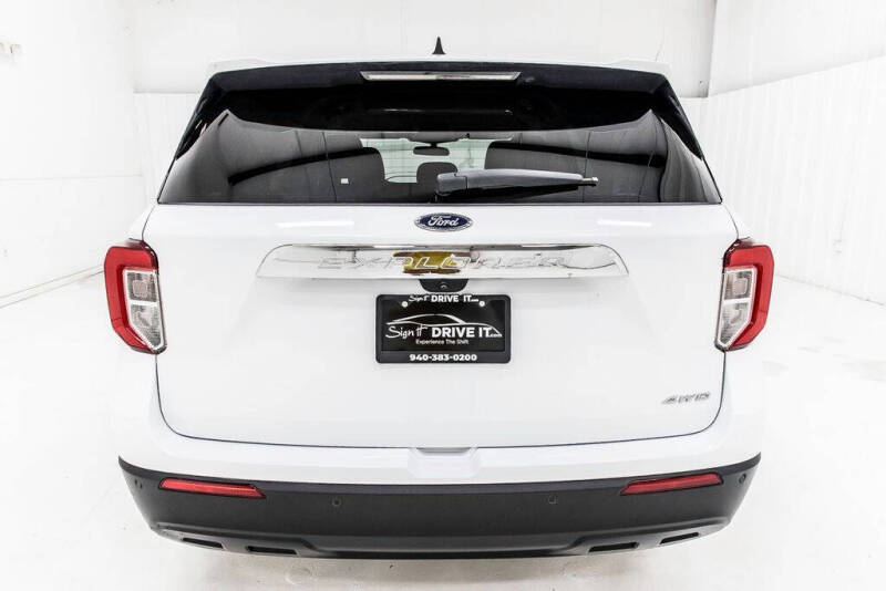 2023 Ford Explorer
