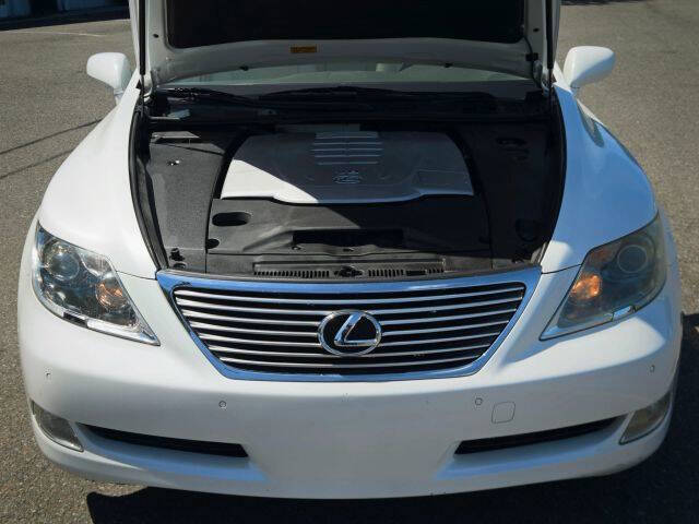 2007 Lexus LS 460