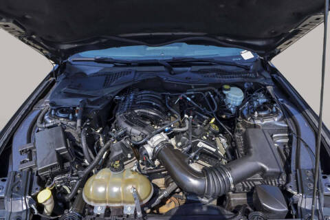 2016 Ford Mustang V6