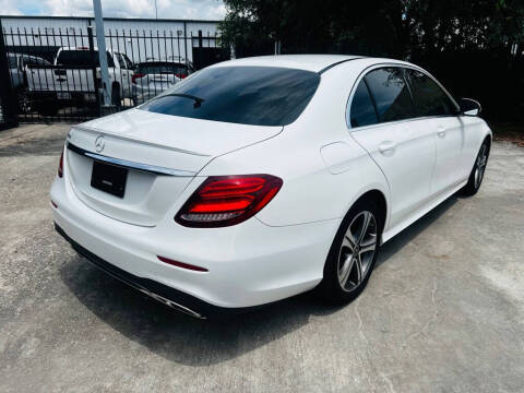 2019 Mercedes-Benz E-Class E 300
