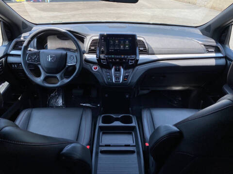 2024 Honda Odyssey Sport