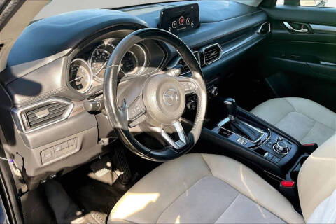 2017 Mazda CX-5 Touring