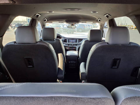 2023 Buick Enclave Essence
