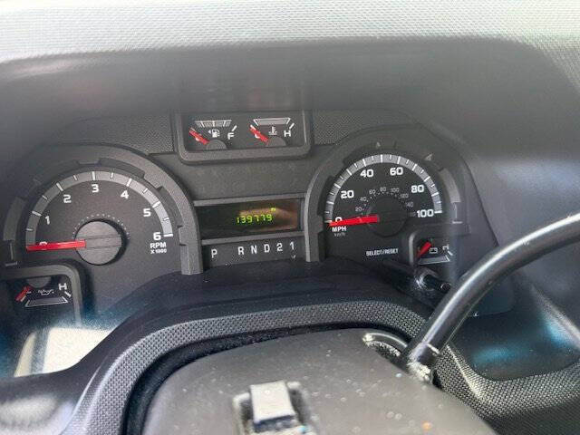 2009 Ford E-Series E-350 SD
