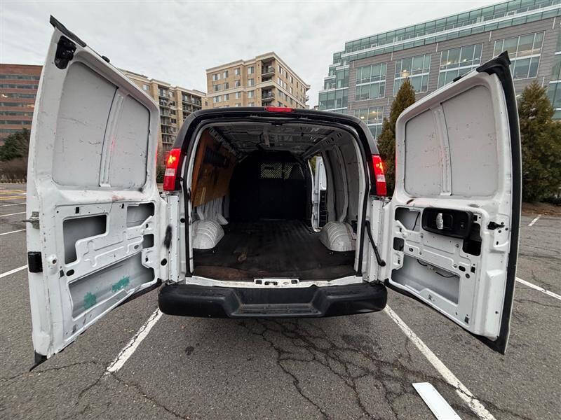 2021 Chevrolet Express 2500