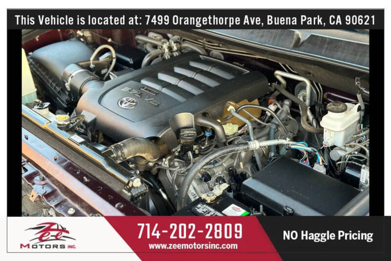 2016 Toyota Sequoia SR5