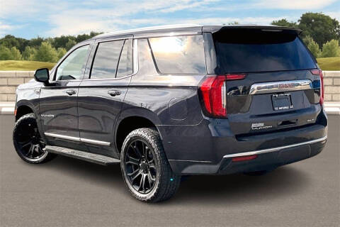 2023 GMC Yukon SLT