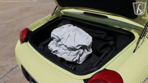 2005 Ford Thunderbird