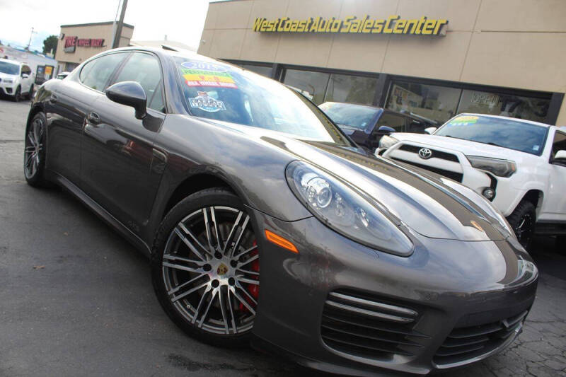2015 Porsche Panamera GTS