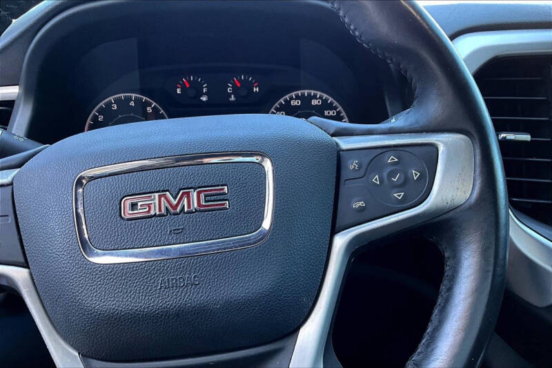 2018 GMC Acadia SLE-1