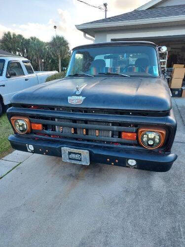1951 Ford F-100