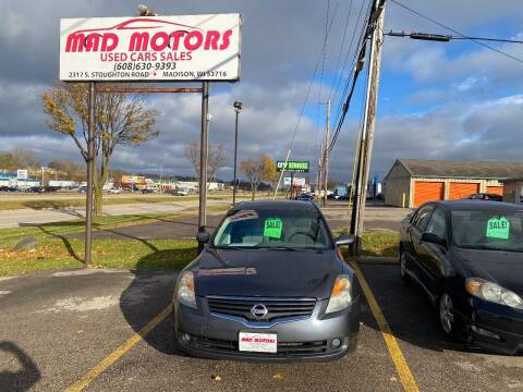 2009 Nissan Altima for sale at MAD MOTORS in Madison WI