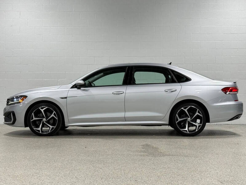 2020 Volkswagen Passat R-Line