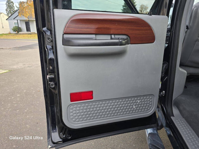 2006 Ford F-350 Super Duty Lariat