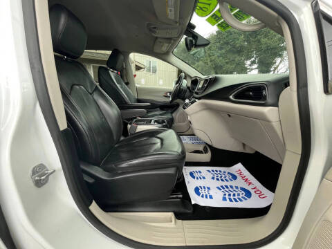 2018 Chrysler Pacifica Touring L