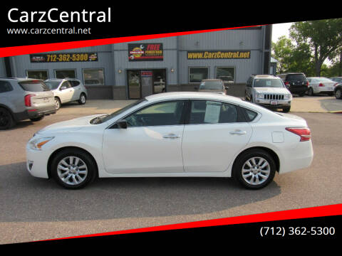 2013 Nissan Altima for sale at CarzCentral in Estherville IA