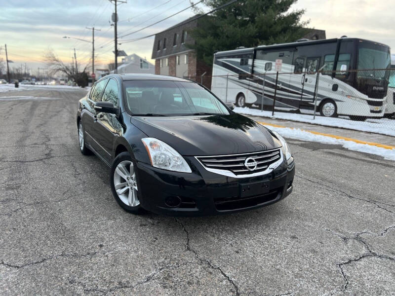2011 Nissan Altima 3.5 SR
