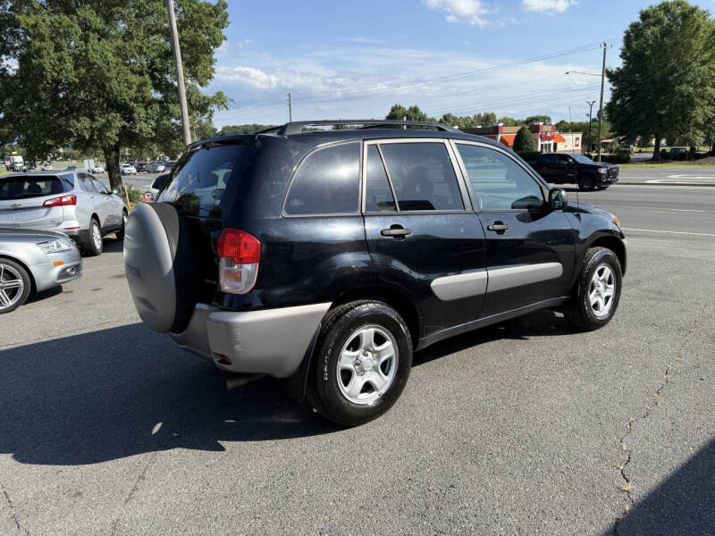 2003 Toyota RAV4