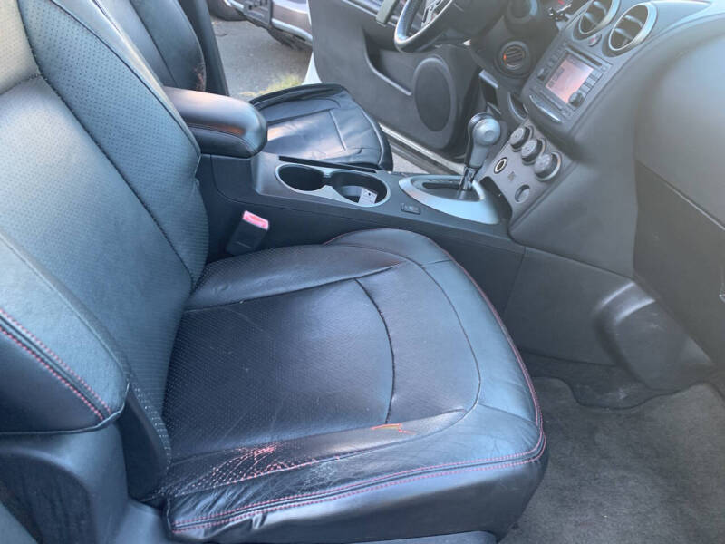 2011 Nissan Rogue SV