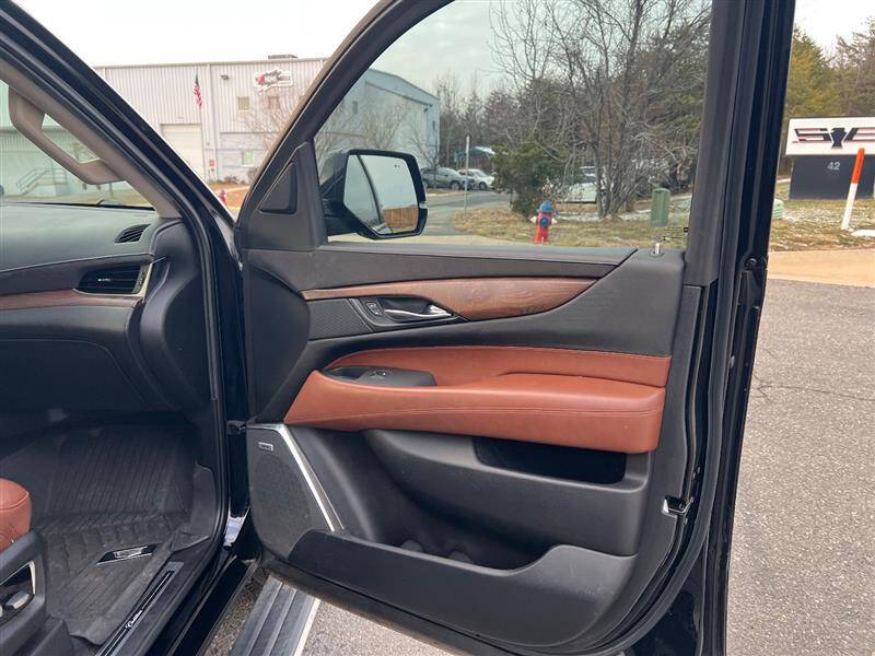 2017 Cadillac Escalade Premium Luxury