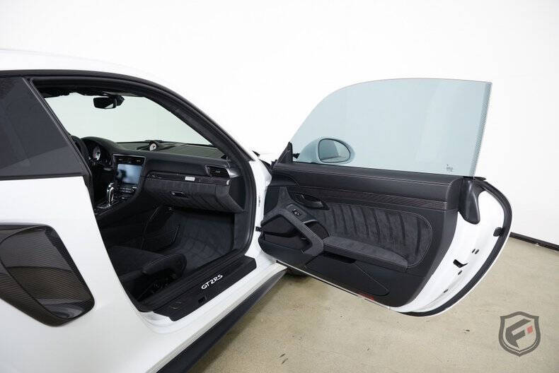 2018 Porsche 911 GT2 RS