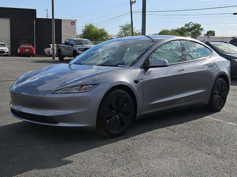 2025 Tesla Model 3 Long Range