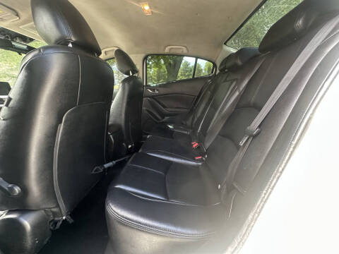 2017 Mazda MAZDA3 Touring