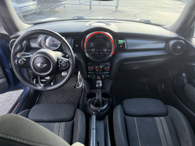 2016 MINI Hardtop 2 Door Cooper