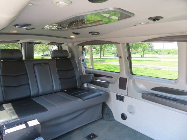 2020 Chevrolet Express 2500