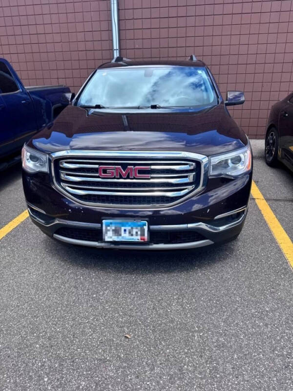 2017 GMC Acadia SLE-2