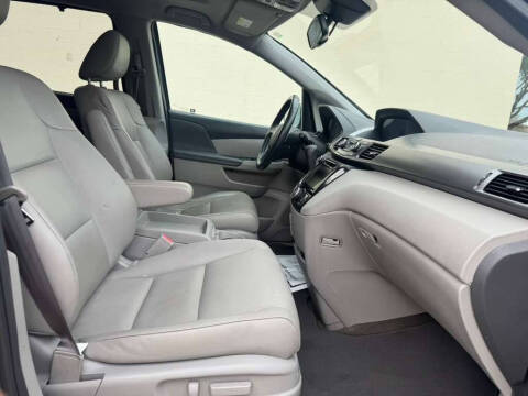 2017 Honda Odyssey EX-L w/RES