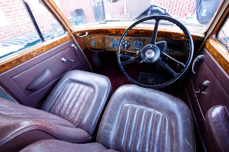 1954 Rolls-Royce Silver Dawn