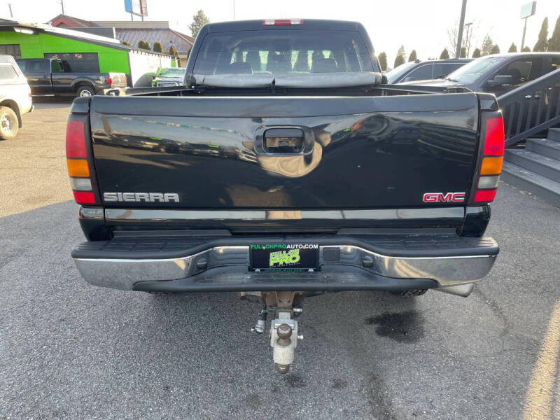 2004 GMC Sierra 2500HD