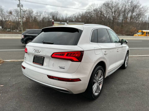 2018 Audi Q5 2.0T quattro Premium Plus