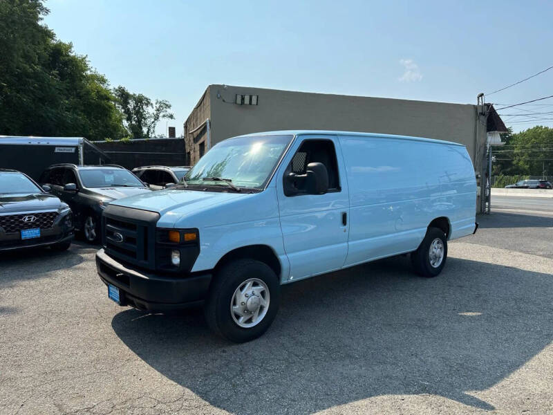 2013 Ford E-Series E-350 SD