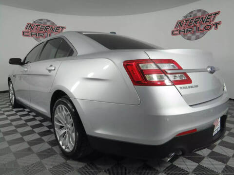 2018 Ford Taurus Limited