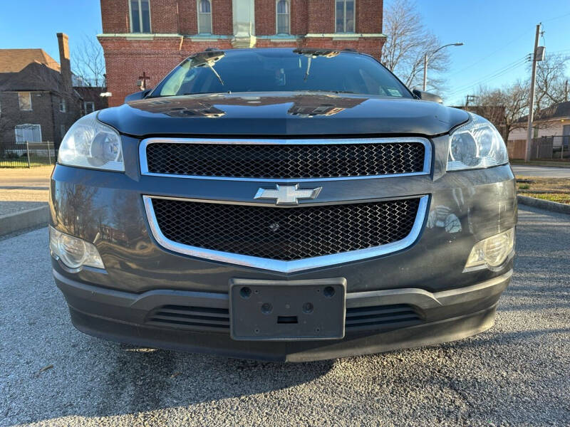 2011 Chevrolet Traverse for sale at AKH Auto Sale in Saint Louis MO
