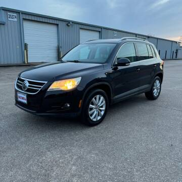 2011 Volkswagen Tiguan for sale at Humble Like New Auto in Humble TX