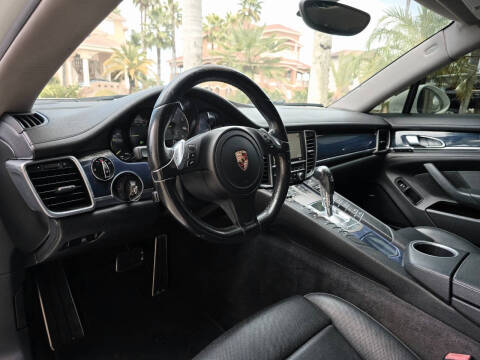 2015 Porsche Panamera S E-Hybrid