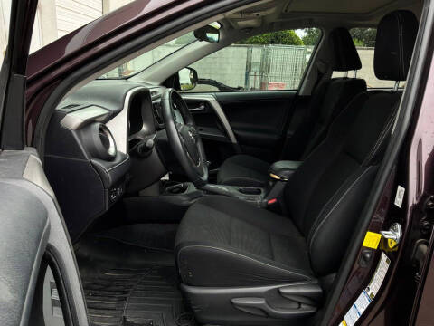 2017 Toyota RAV4 XLE
