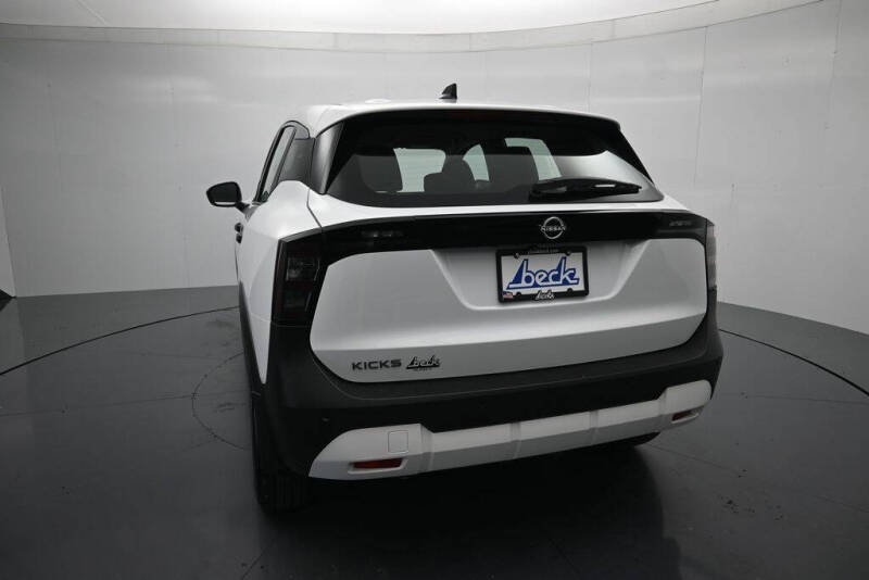 2026 Nissan Kicks S