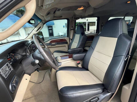 2005 Ford Excursion Eddie Bauer