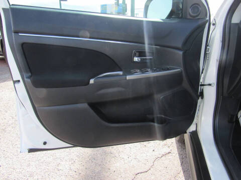 2019 Mitsubishi Outlander Sport SE